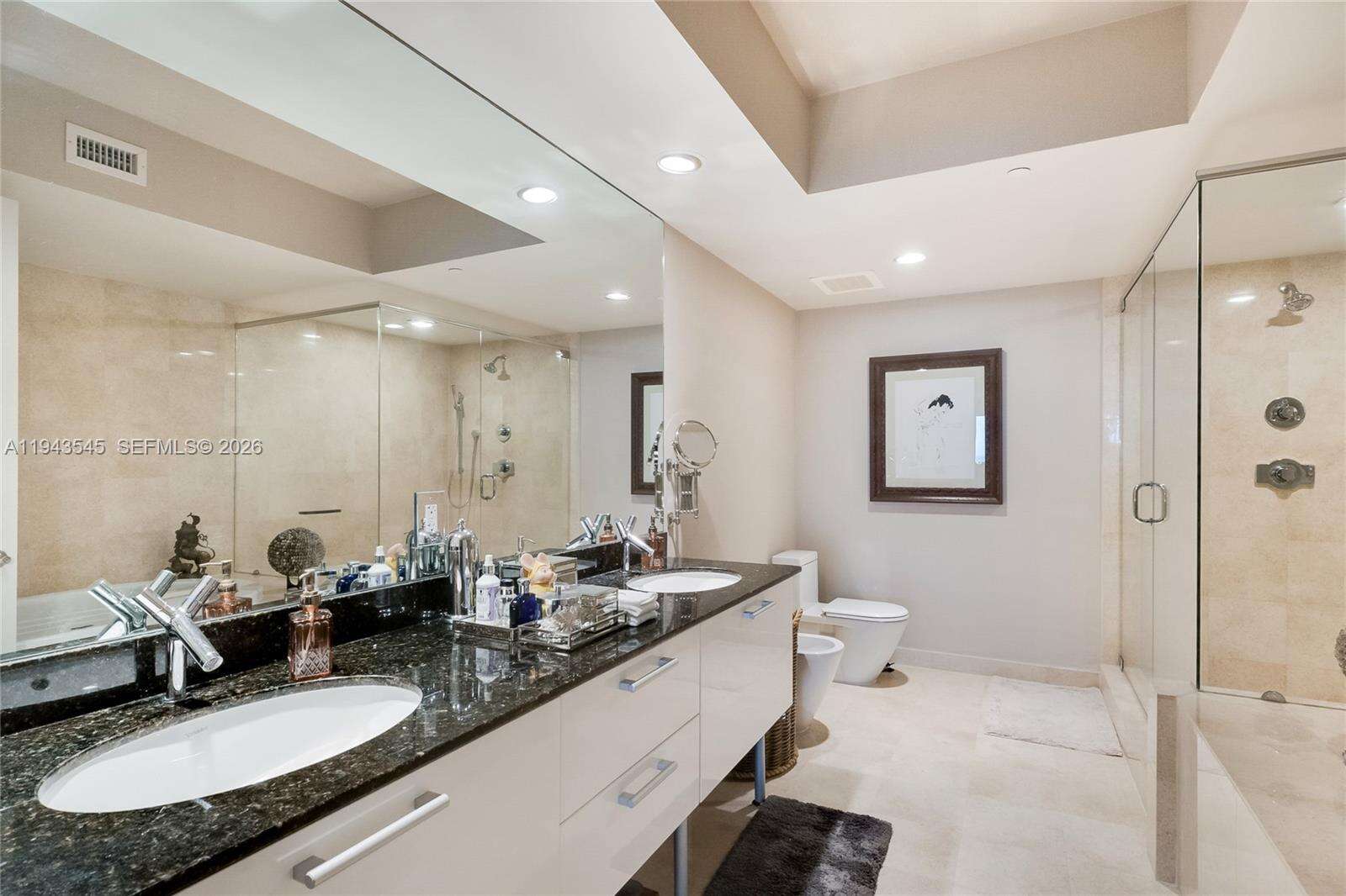 Ocean Four at 17201 Collins Ave, Sunny Isles Beach, FL 33160 - For Rent photo 16
