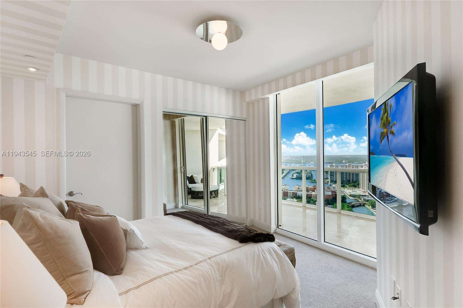 Ocean Four at 17201 Collins Ave, Sunny Isles Beach, FL 33160 - For Rent photo 18