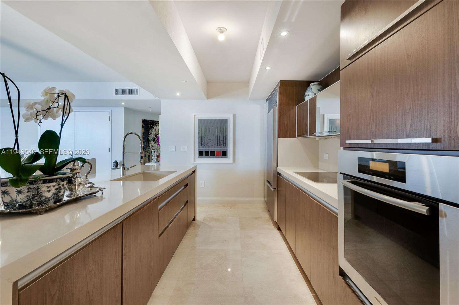 Ocean Four at 17201 Collins Ave, Sunny Isles Beach, FL 33160 - For Rent photo 8