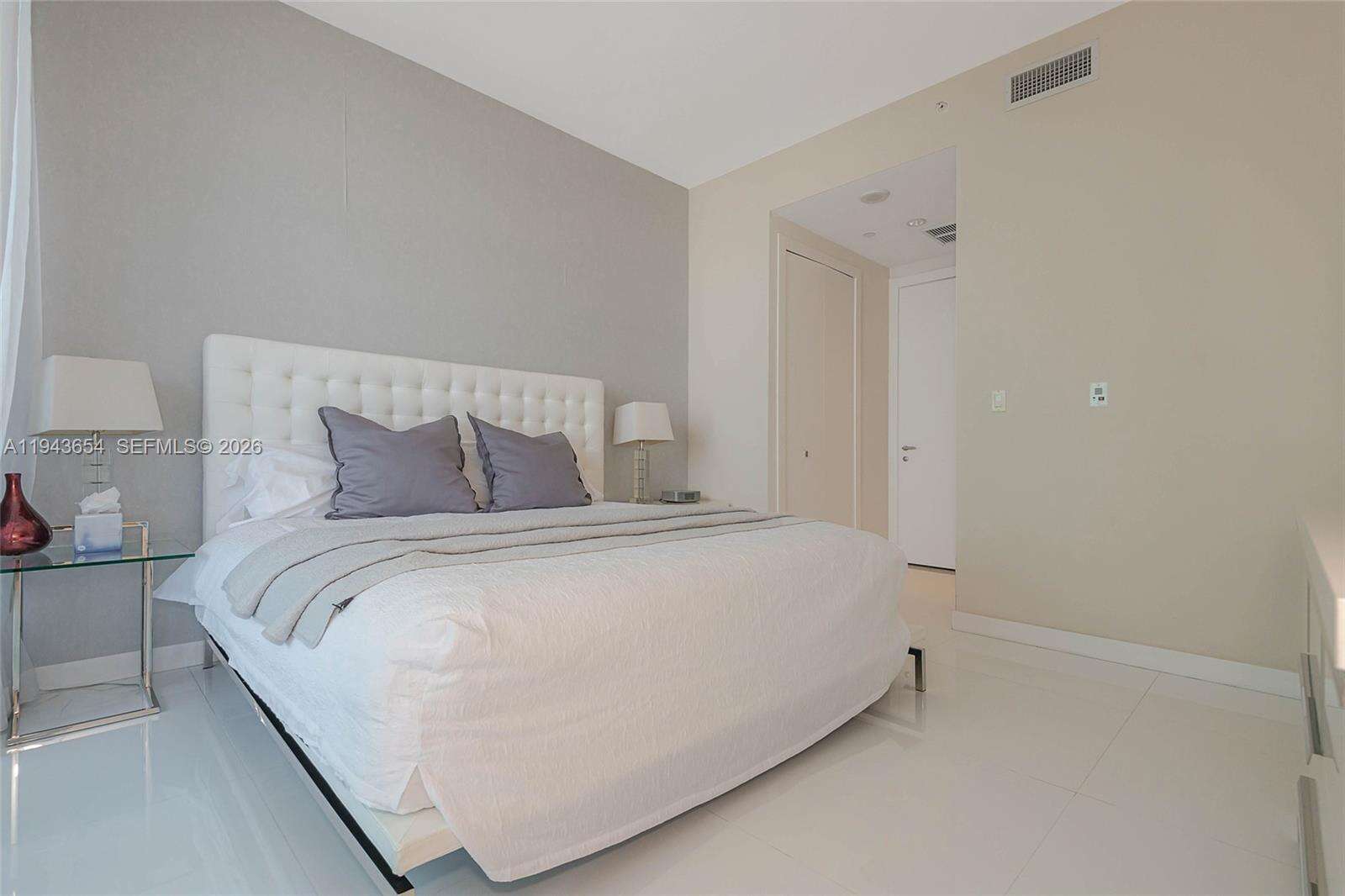 Epic Residences at 200 Biscayne Blvd Way, Miami, FL 33131 - For Rent photo 18