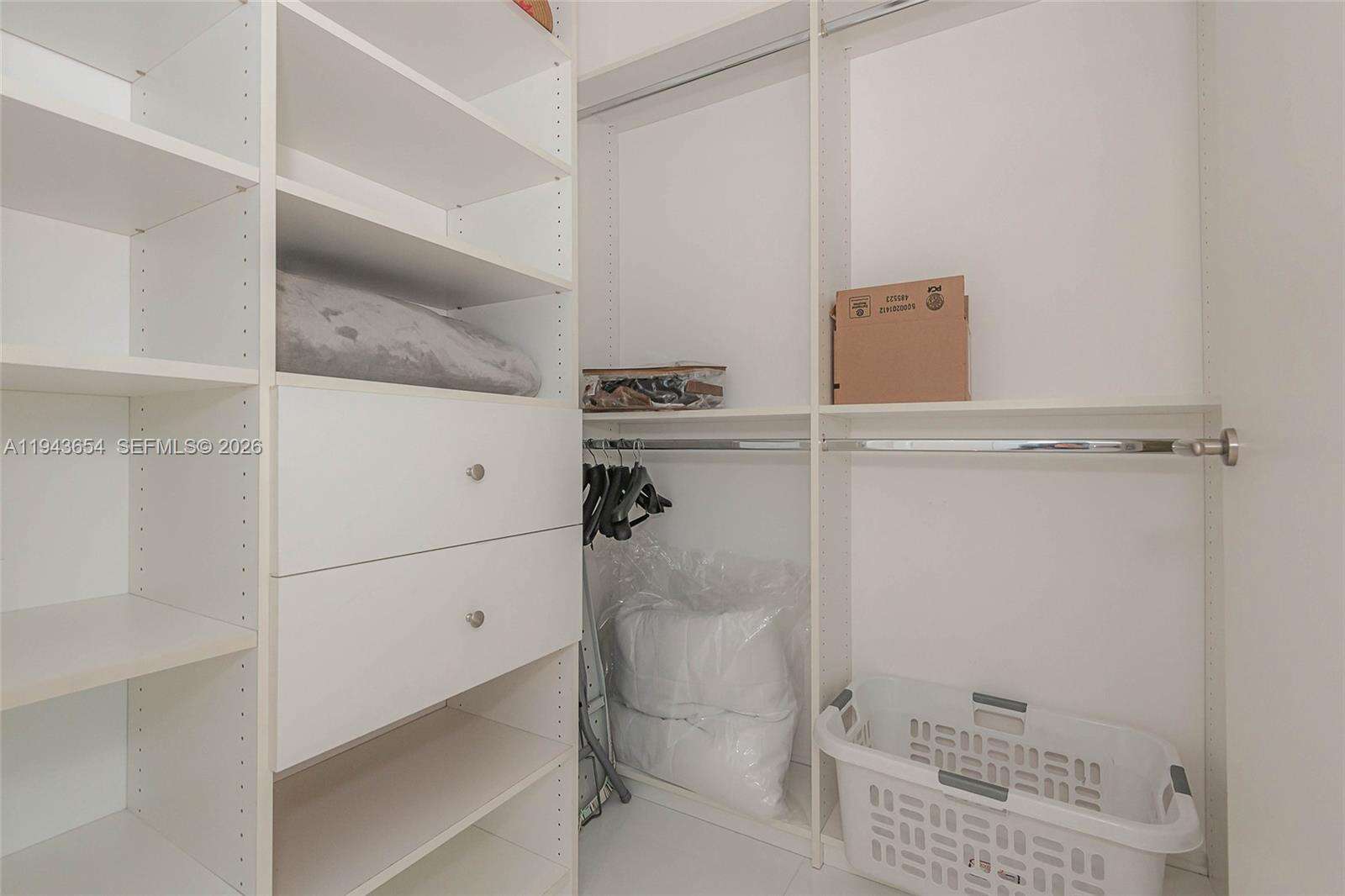 Epic Residences at 200 Biscayne Blvd Way, Miami, FL 33131 - For Rent photo 19