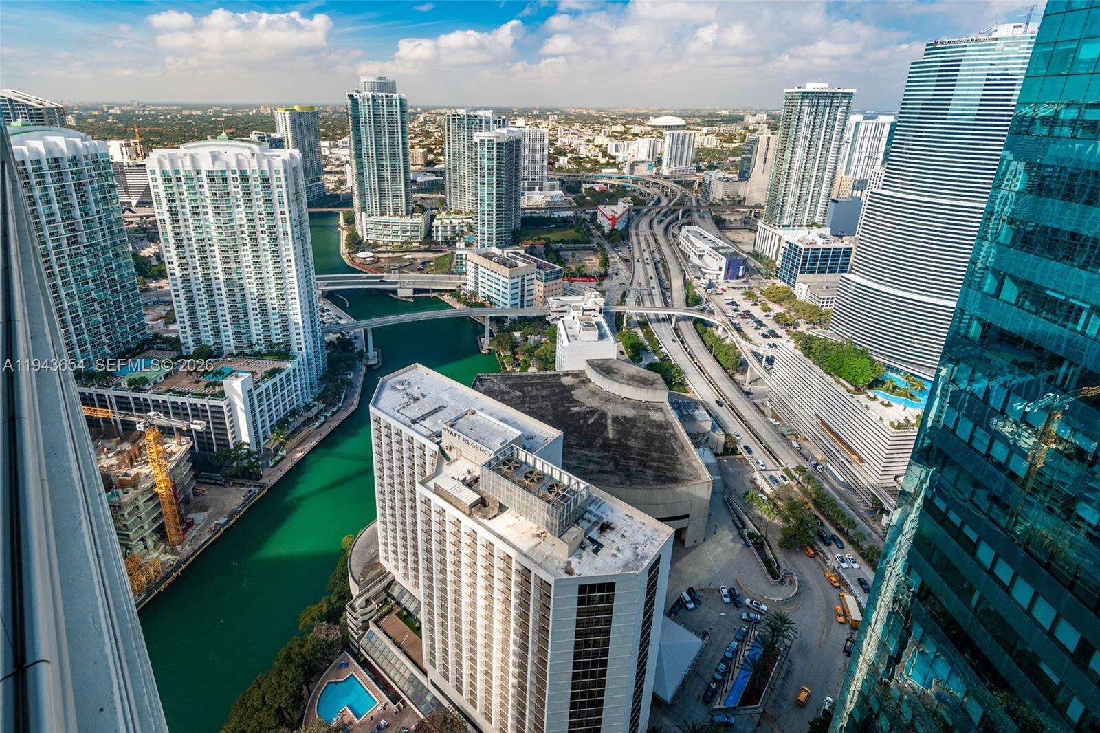 Epic Residences at 200 Biscayne Blvd Way, Miami, FL 33131 - For Rent photo 28