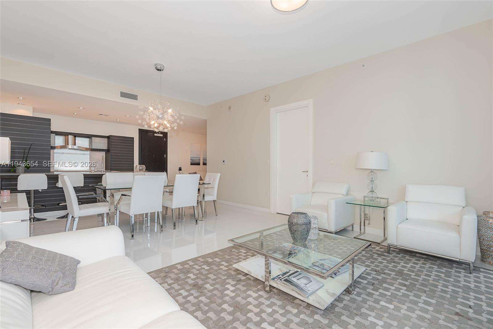 Epic Residences at 200 Biscayne Blvd Way, Miami, FL 33131 - For Rent photo 7