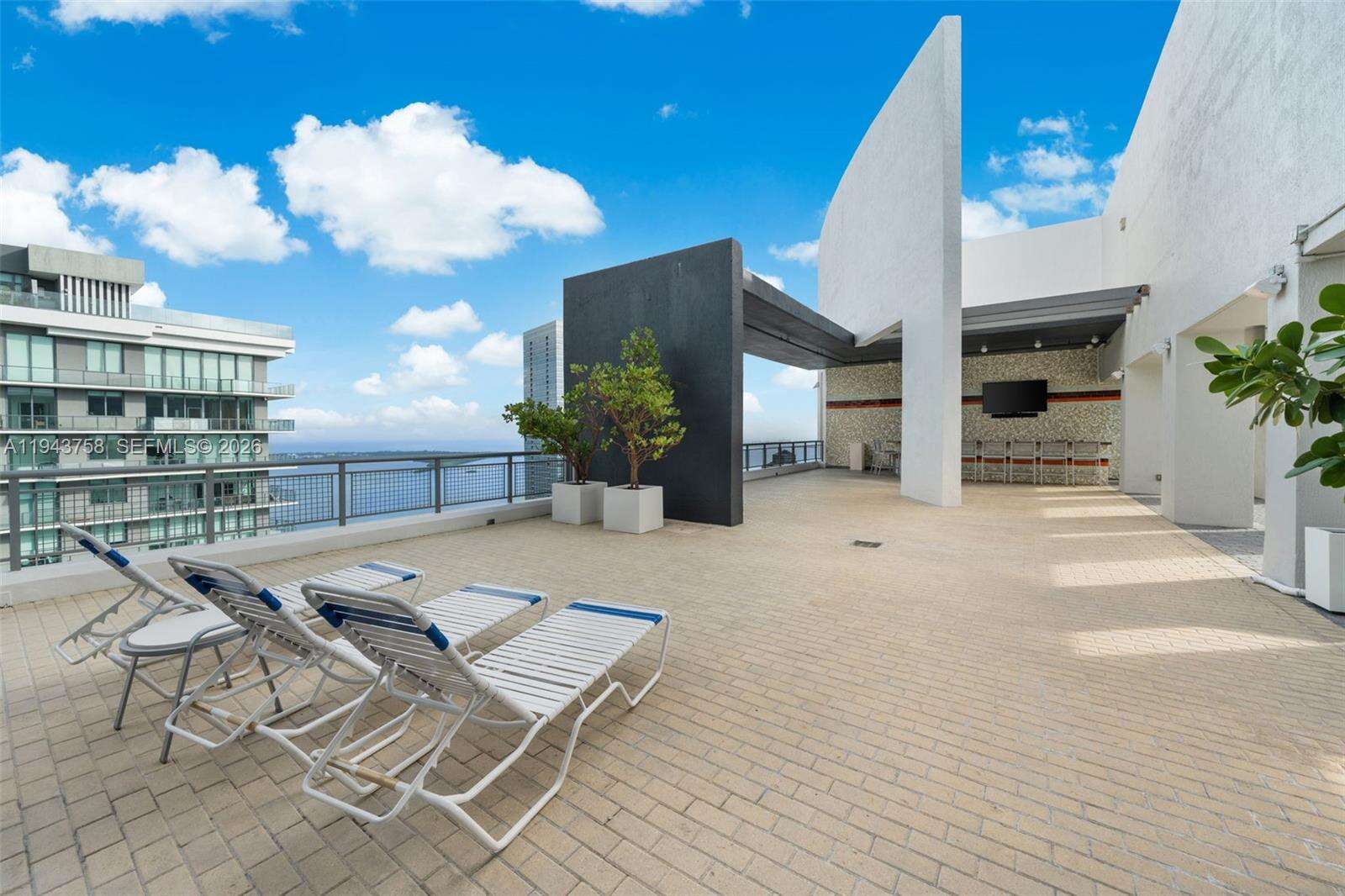 Infinity At Brickell at 60 13 St, Miami, FL 33130 - For Rent photo 32