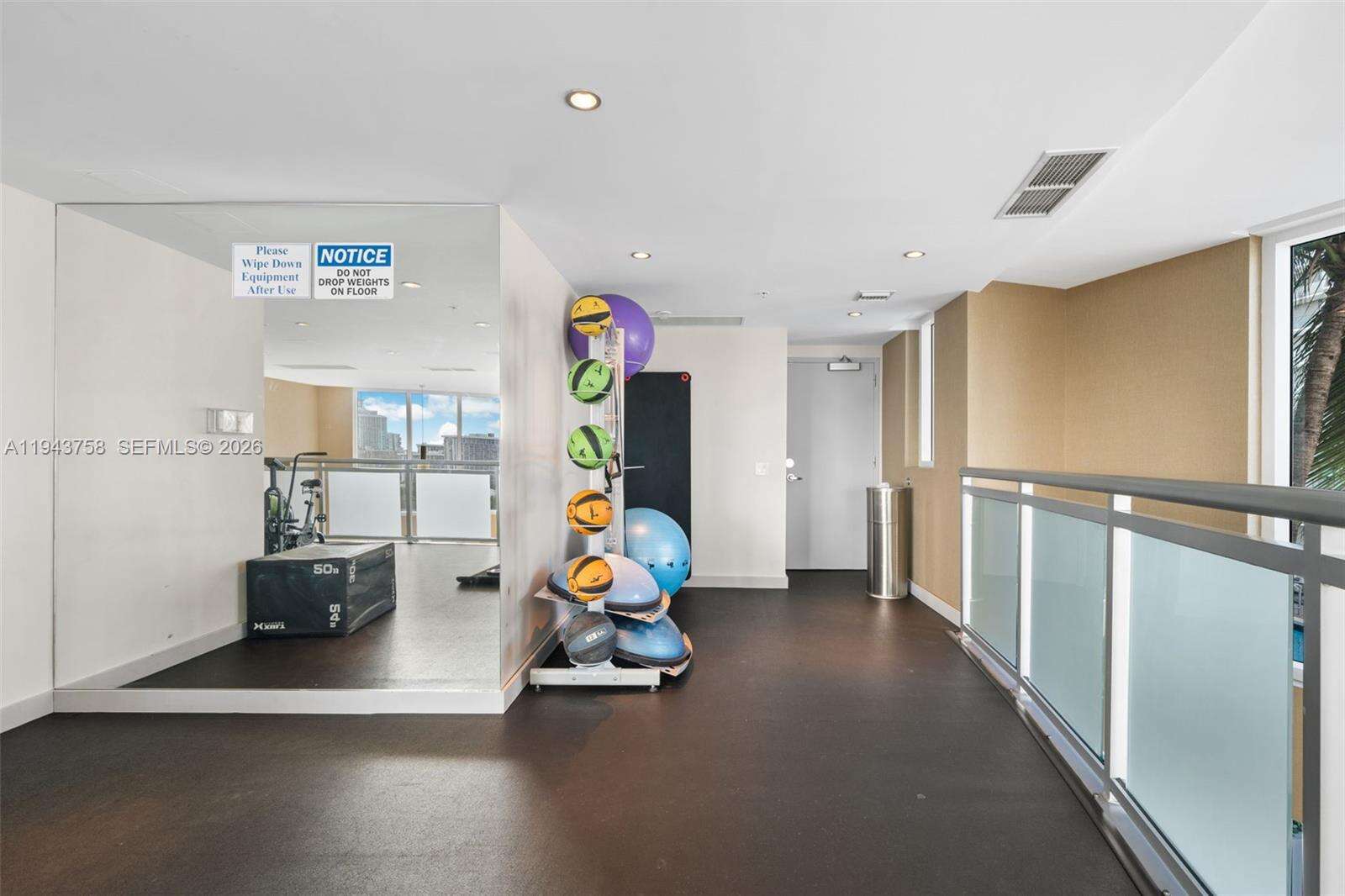 Infinity At Brickell at 60 13 St, Miami, FL 33130 - For Rent photo 41