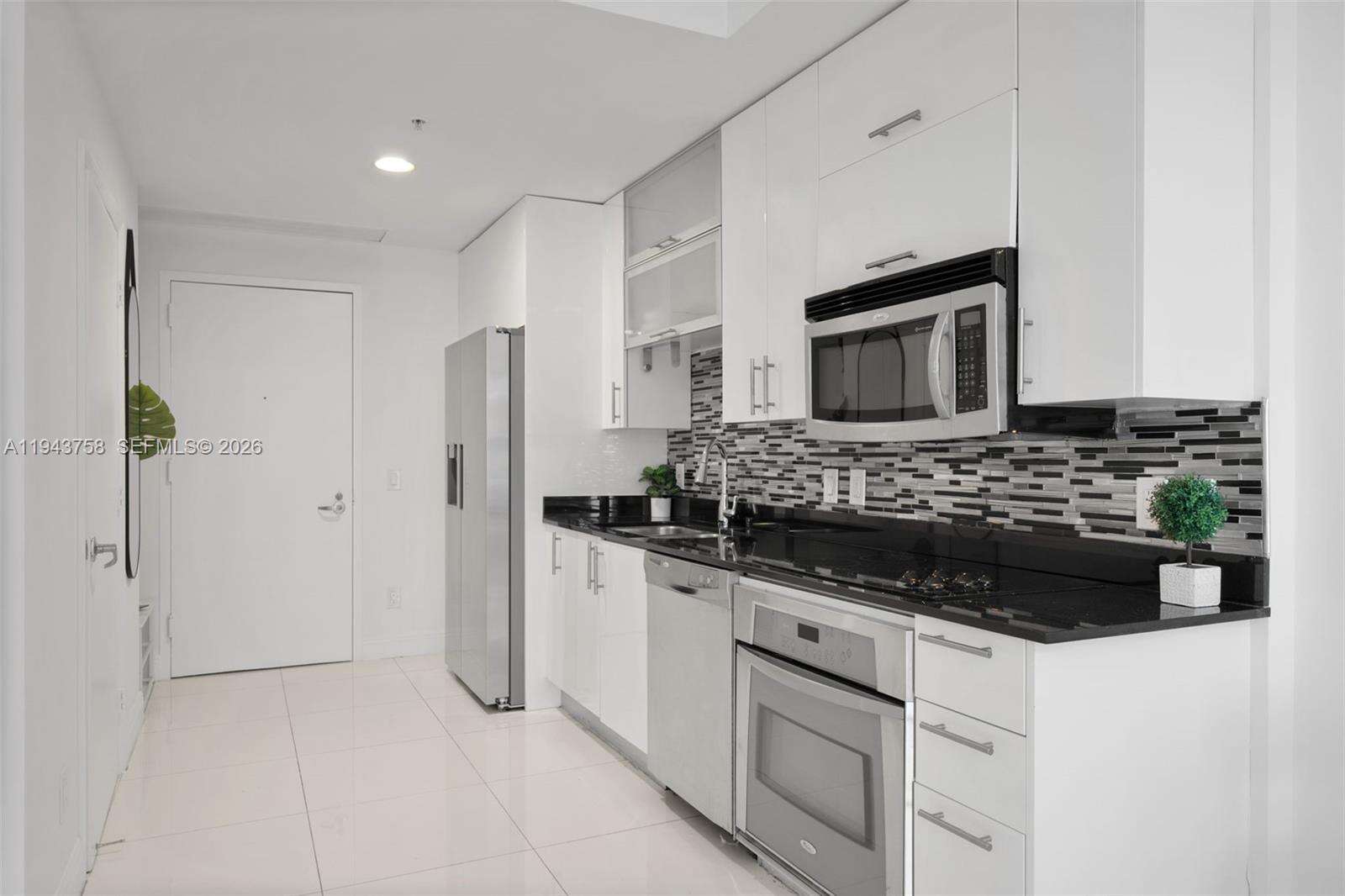 Infinity At Brickell at 60 13 St, Miami, FL 33130 - For Rent photo 10
