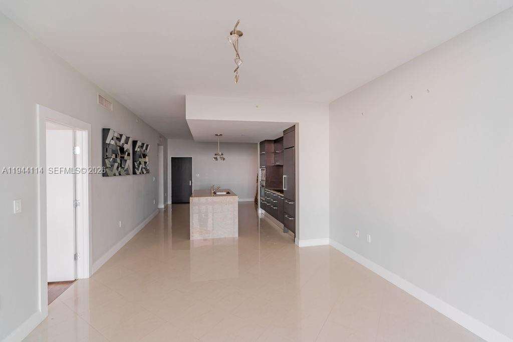 900 Biscayne at 900 Biscayne Blvd, Miami, FL 33132 - For Rent photo 1