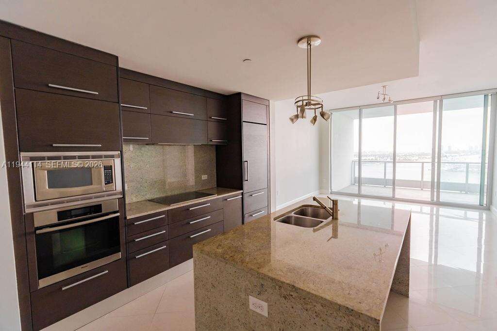 900 Biscayne at 900 Biscayne Blvd, Miami, FL 33132 - For Rent photo 5