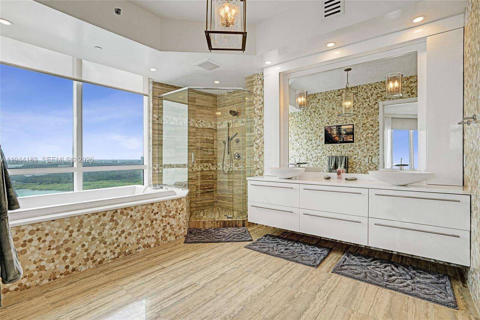 Trump Tower 2 at 15901 Collins Ave, Sunny Isles Beach, FL 33160 - For Rent photo 34