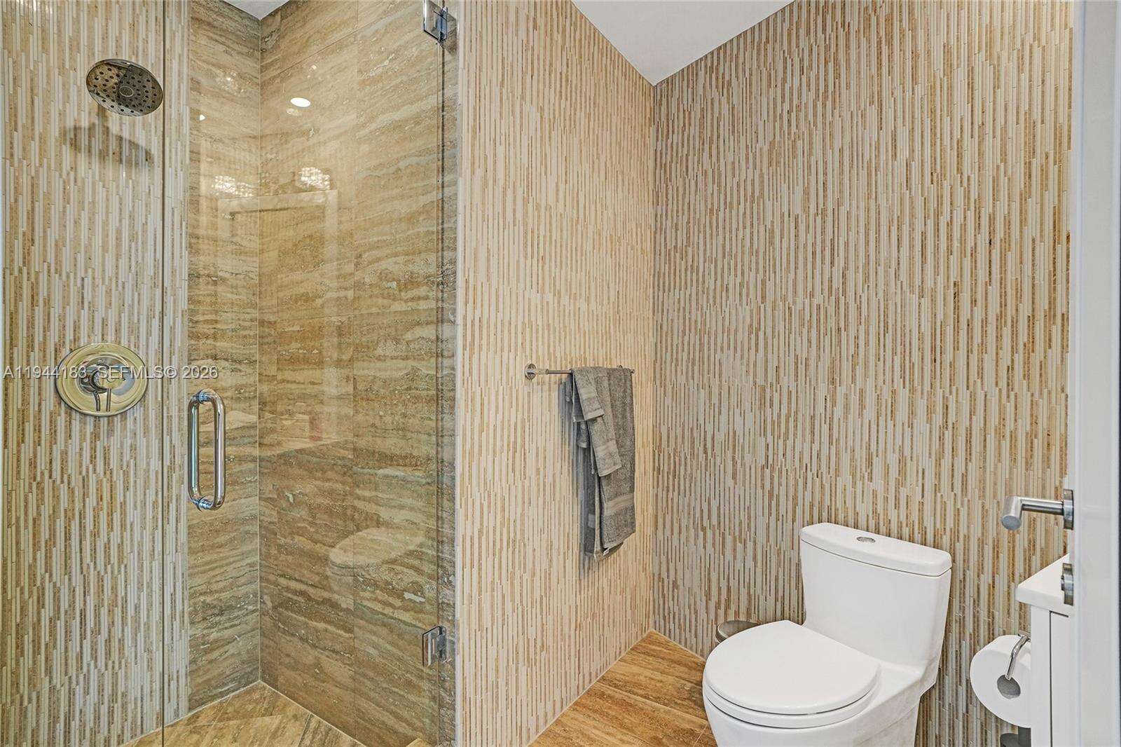 Trump Tower 2 at 15901 Collins Ave, Sunny Isles Beach, FL 33160 - For Rent photo 51