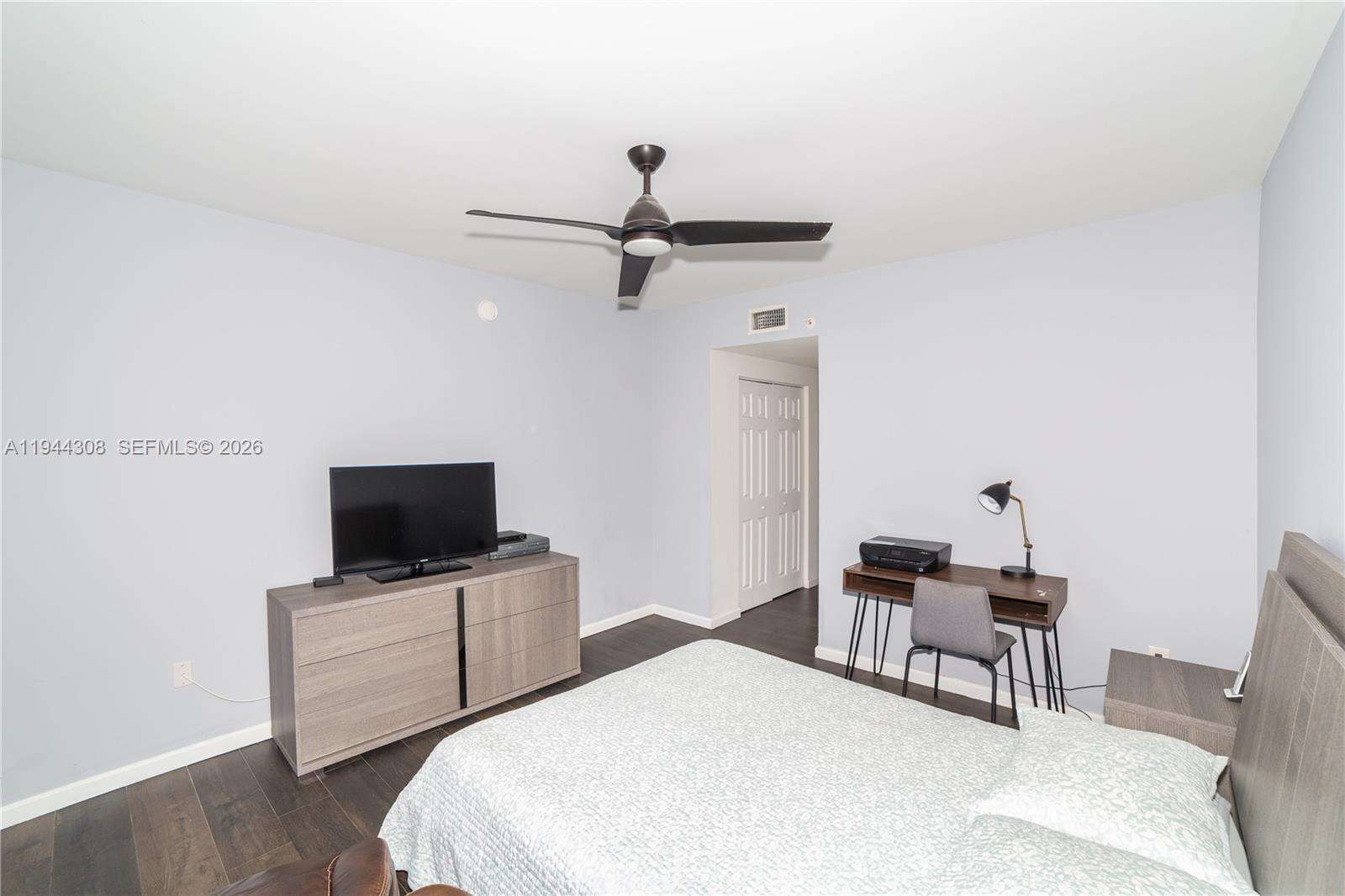 Porto Bellagio at 17150 Bay Rd, Sunny Isles Beach, FL 33160 - For Rent photo 20