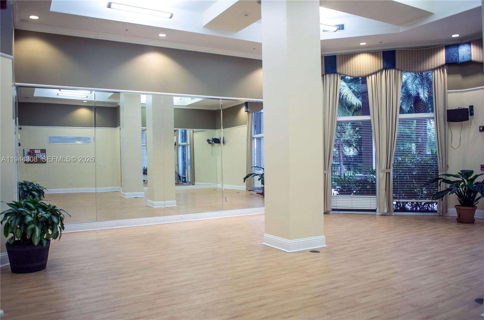 Porto Bellagio at 17150 Bay Rd, Sunny Isles Beach, FL 33160 - For Rent photo 61