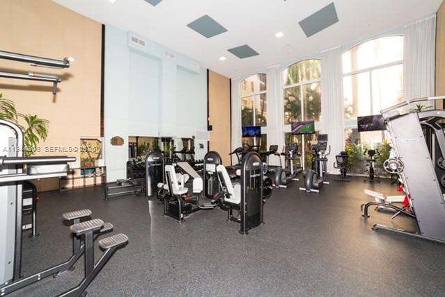 Porto Bellagio at 17150 Bay Rd, Sunny Isles Beach, FL 33160 - For Rent photo 64