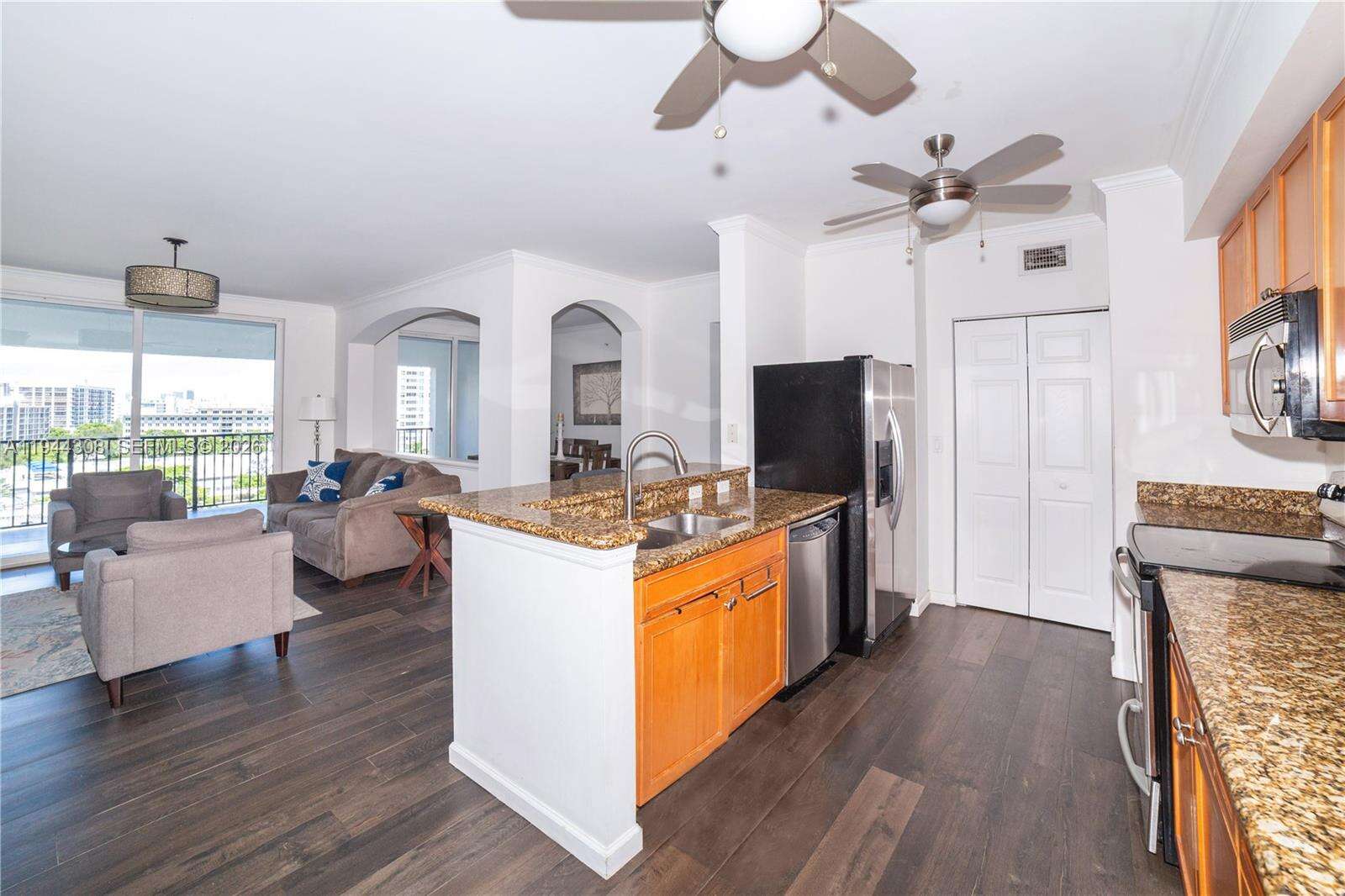 Porto Bellagio at 17150 Bay Rd, Sunny Isles Beach, FL 33160 - For Rent photo 8