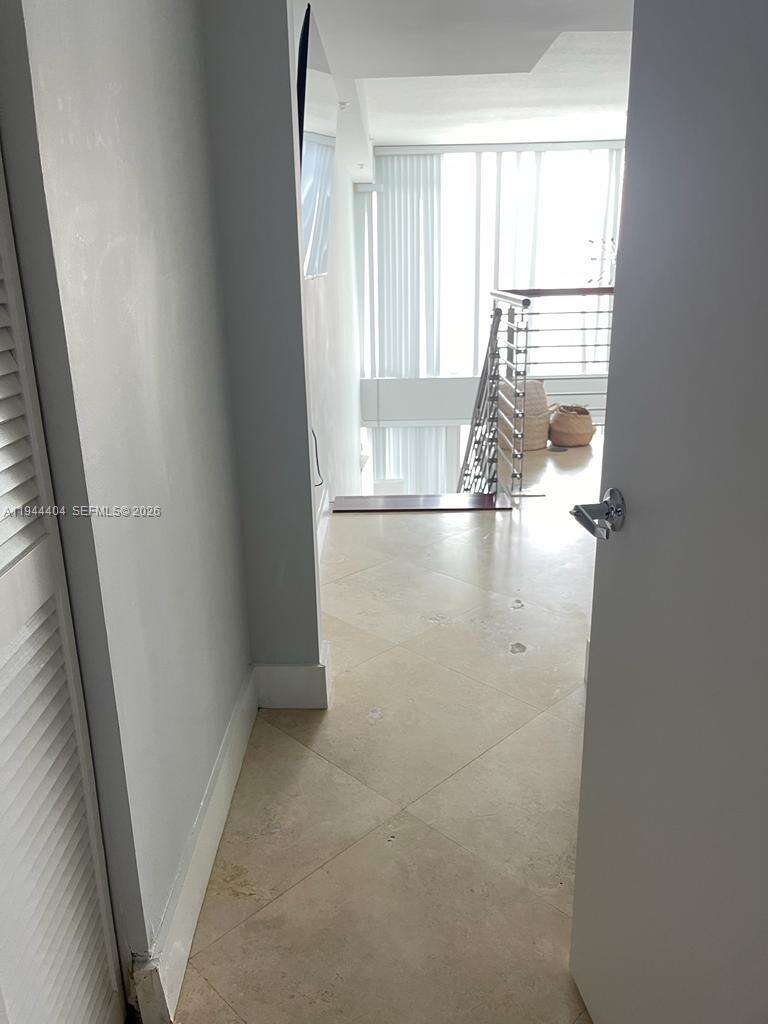 Brickell On The River at 41 5 St, Miami, FL 33131 - For Rent photo 5