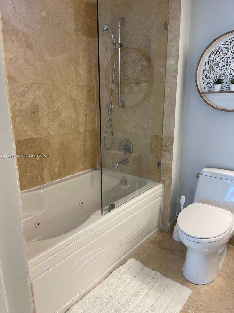 Brickell On The River at 41 5 St, Miami, FL 33131 - For Rent photo 6