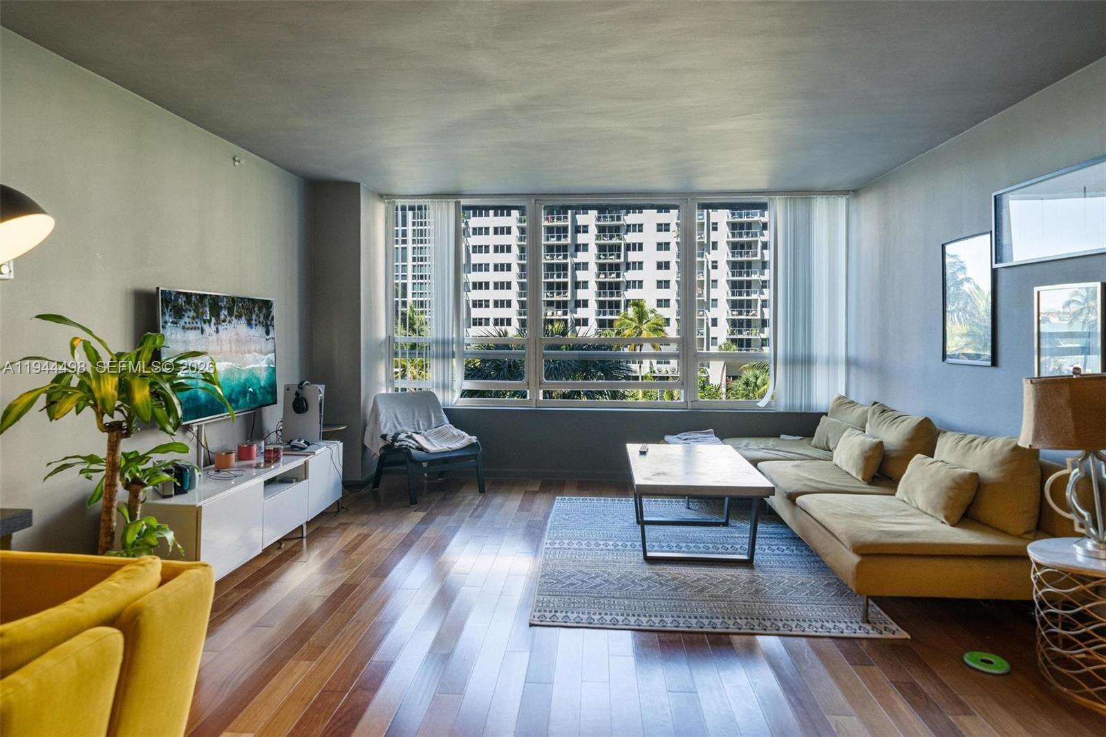 Flamingo South Beach at 1500 Bay Rd, Miami Beach, FL 33139 - For Rent photo 3