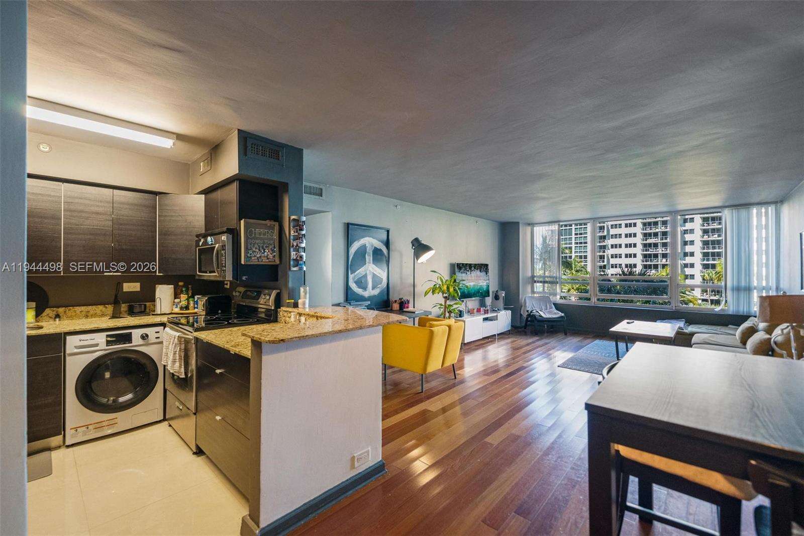 Flamingo South Beach at 1500 Bay Rd, Miami Beach, FL 33139 - For Rent photo 9