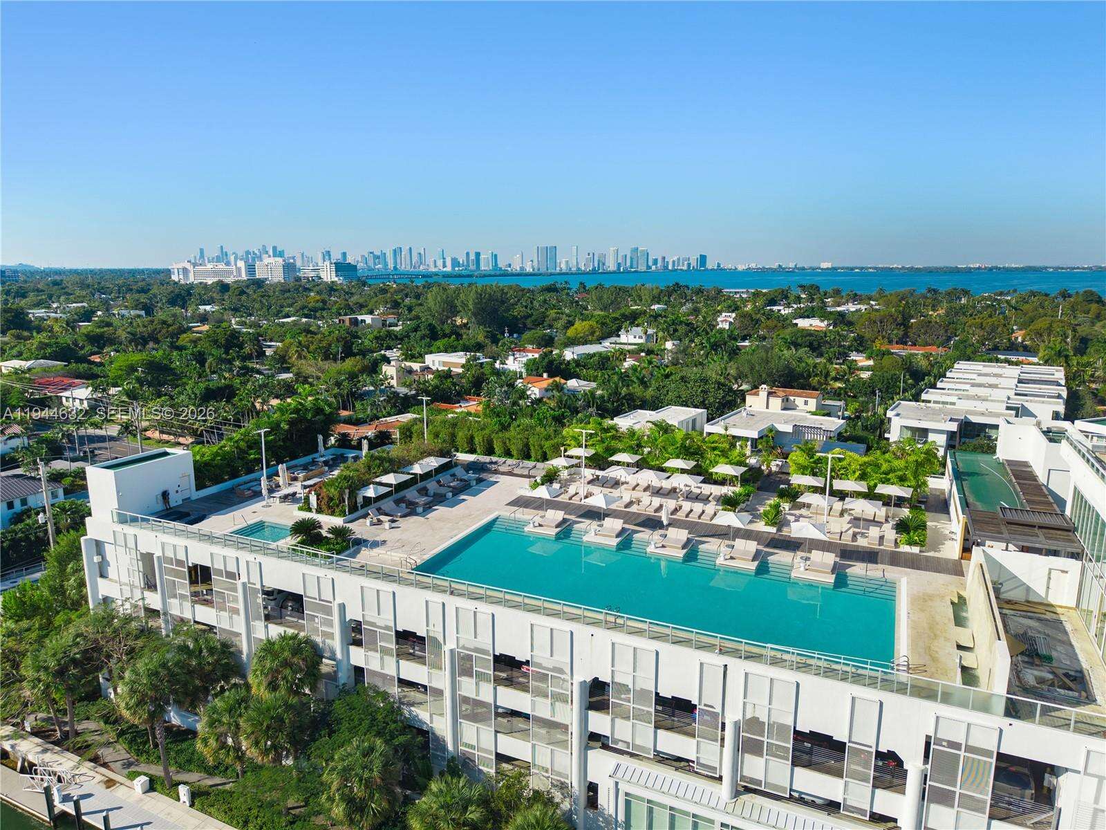 Ritz-Carlton Residences at 4701 Meridian Ave, Miami Beach, FL 33140 - For Rent photo 41