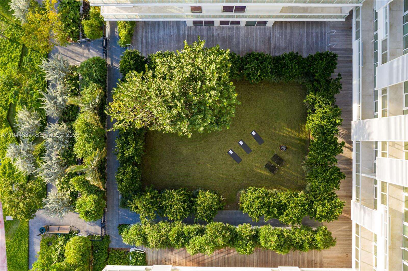 Ritz-Carlton Residences at 4701 Meridian Ave, Miami Beach, FL 33140 - For Rent photo 54