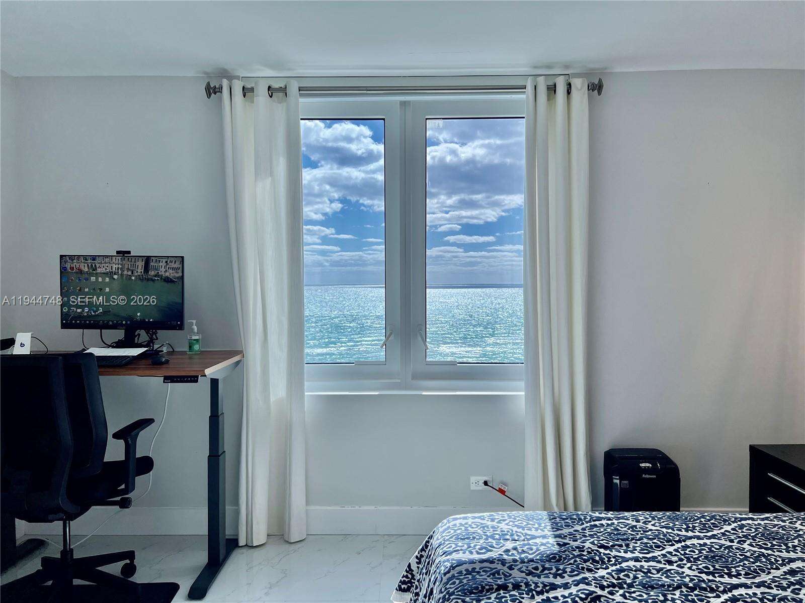 Roney Palace at 2301 Collins Ave, Miami Beach, FL 33139 - For Rent photo 19