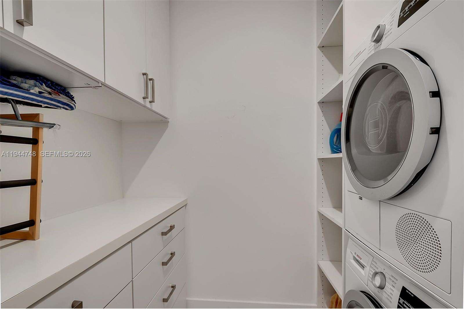 Roney Palace at 2301 Collins Ave, Miami Beach, FL 33139 - For Rent photo 10