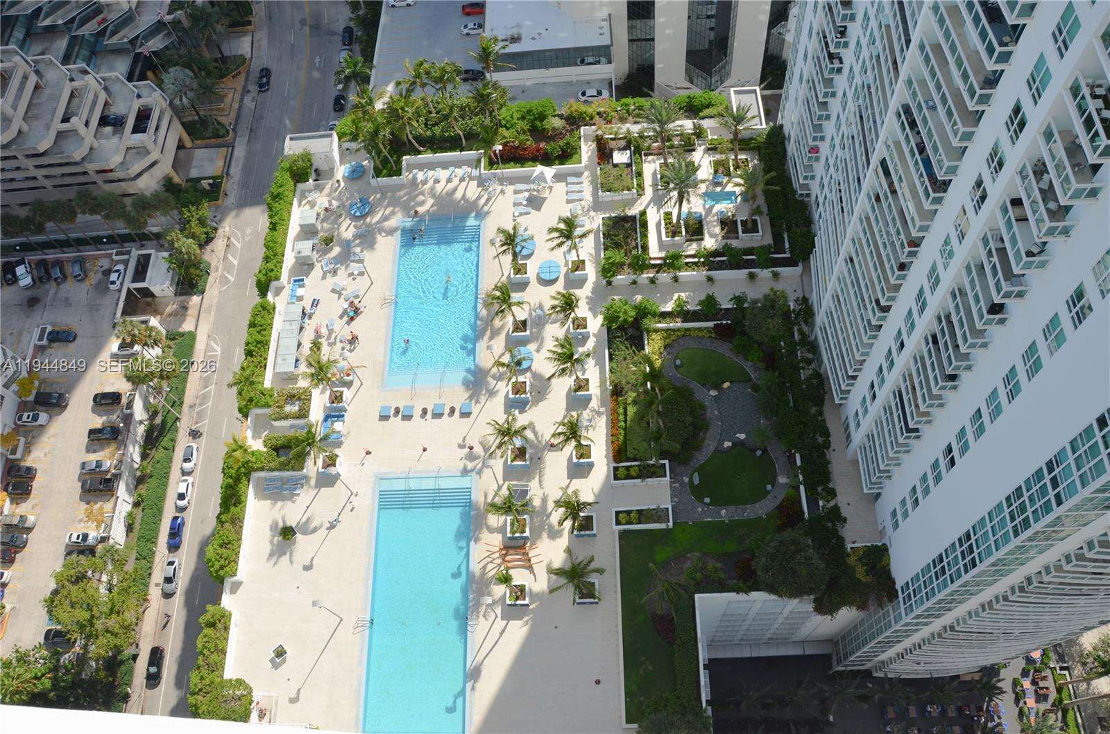 The Plaza On Brickell East at 950 Brickell Bay Dr, Miami, FL 33131 - For Rent photo 16