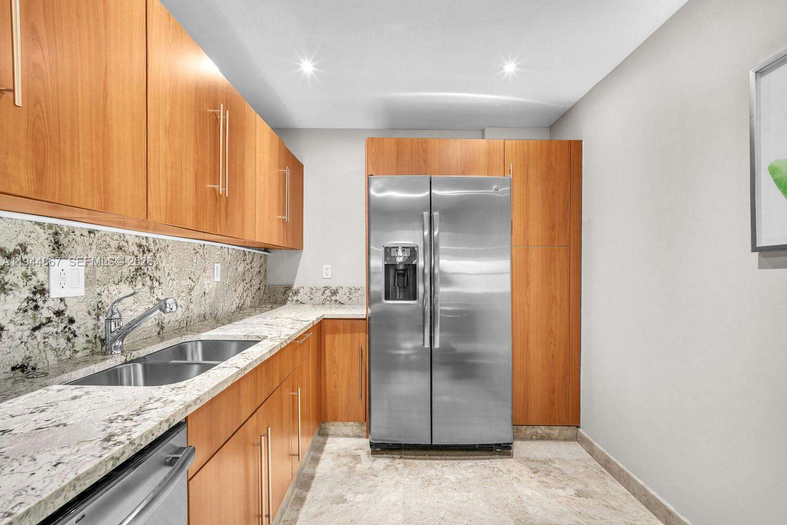 The Residences at 3001 Ocean Dr, Hollywood, FL 33019 - For Rent photo 16