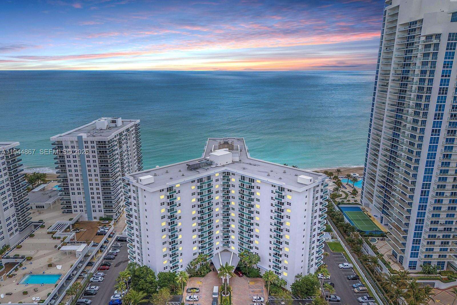 The Residences at 3001 Ocean Dr, Hollywood, FL 33019 - For Rent photo 5