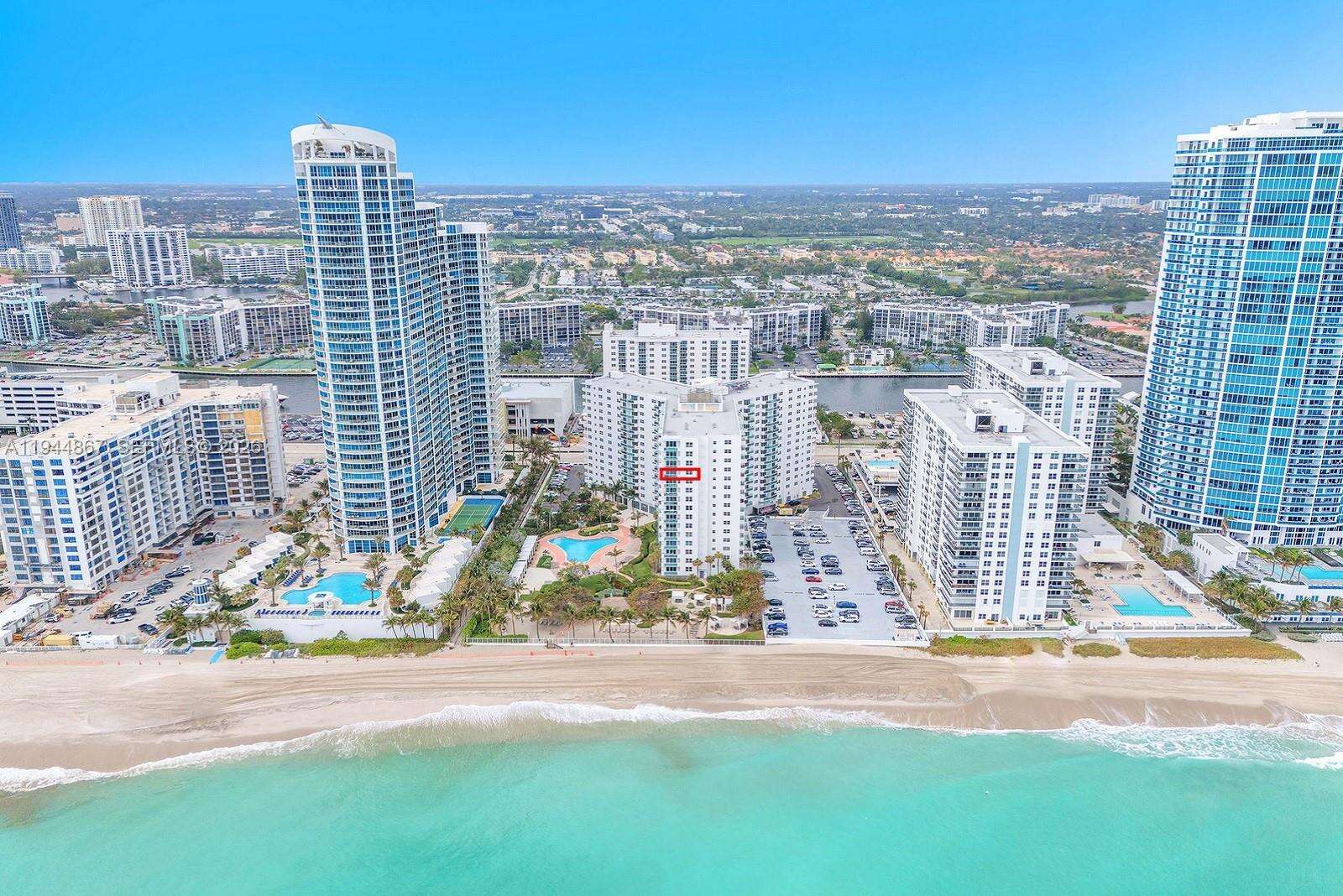 The Residences at 3001 Ocean Dr, Hollywood, FL 33019 - For Rent photo 45