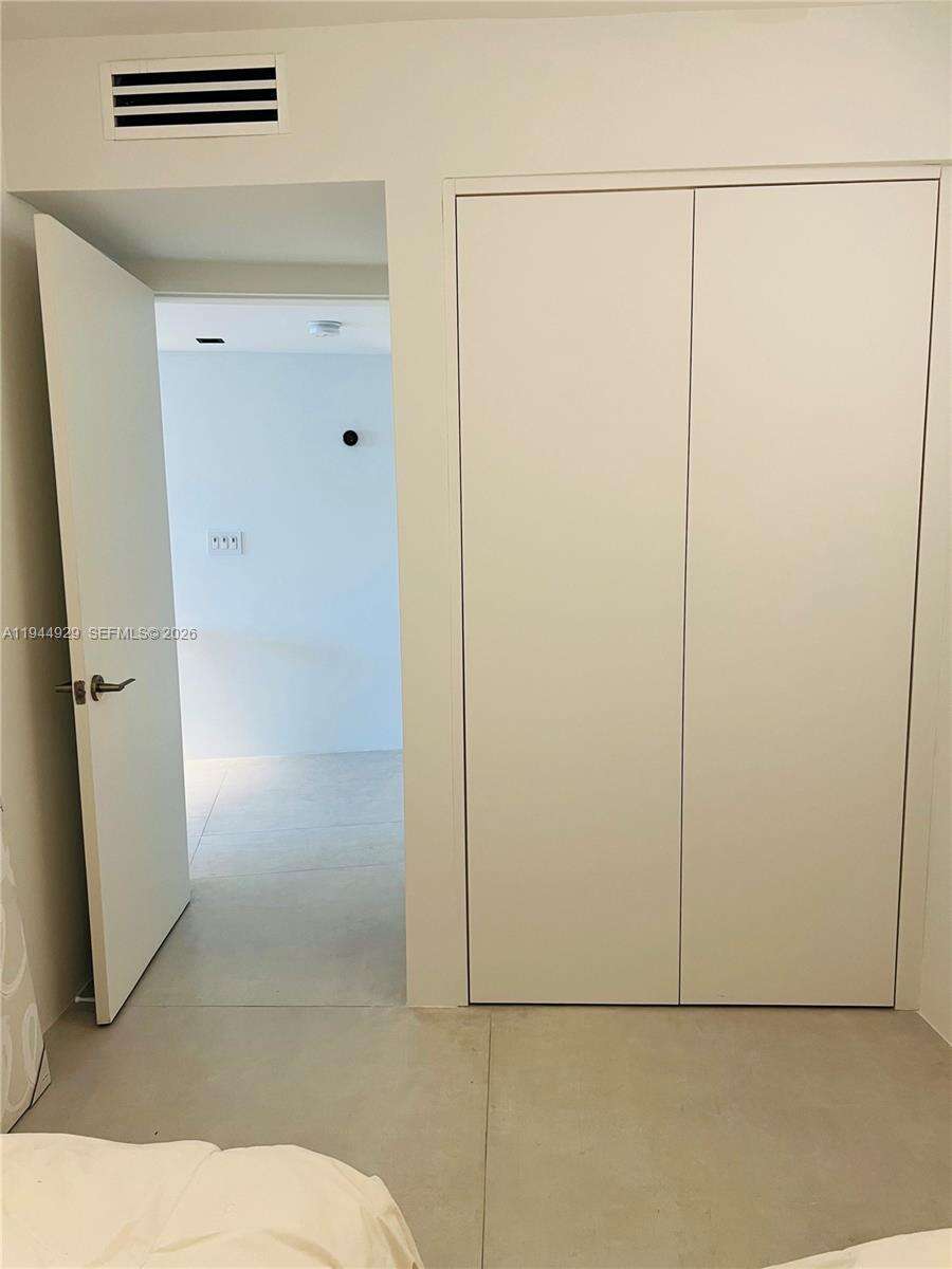King Cole at 900 Bay Dr, Miami Beach, FL 33141 - For Rent photo 15