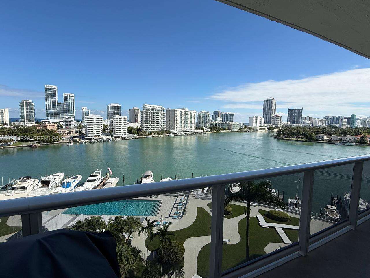King Cole at 900 Bay Dr, Miami Beach, FL 33141 - For Rent photo 22