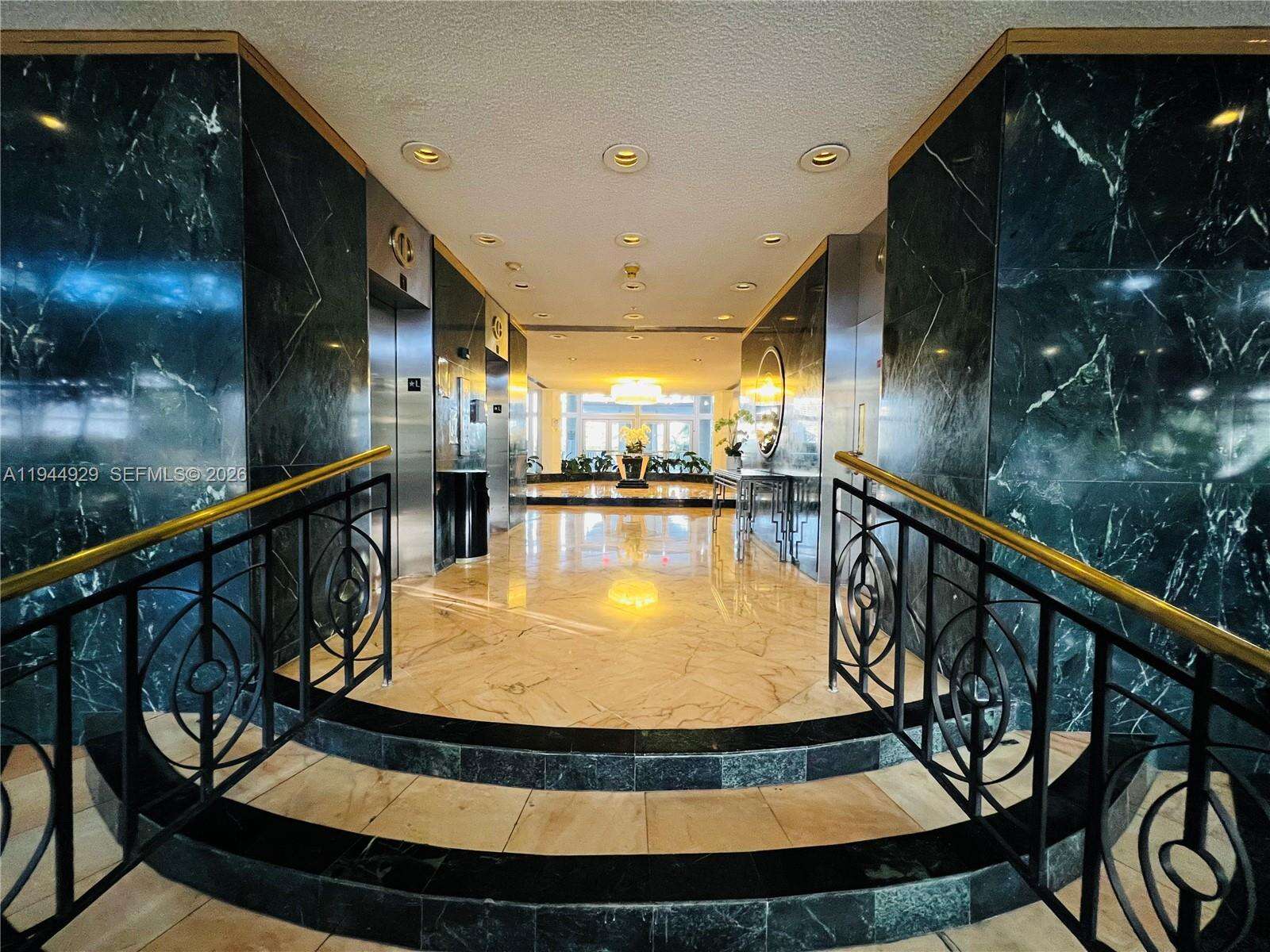 King Cole at 900 Bay Dr, Miami Beach, FL 33141 - For Rent photo 23