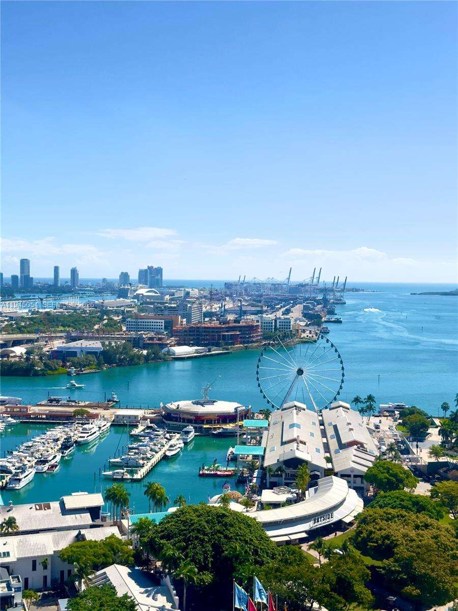 The Elser at 398 5 St, Miami, FL 33132 - For Rent photo 1