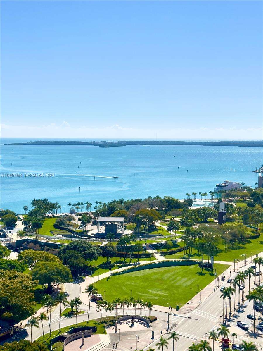 The Elser at 398 5 St, Miami, FL 33132 - For Rent photo 2