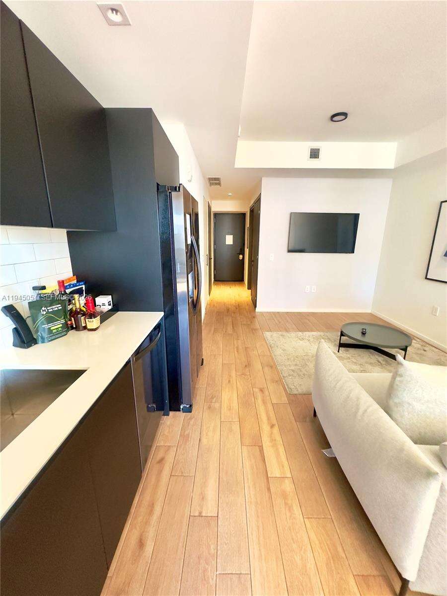 The Elser at 398 5 St, Miami, FL 33132 - For Rent photo 10