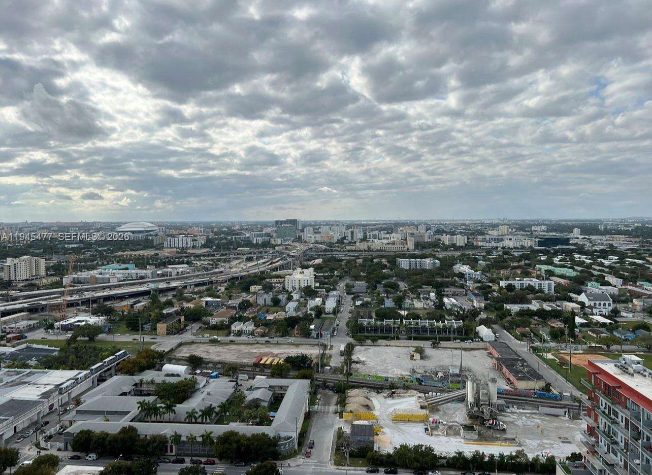 Canvas at 1600 1 Ave, Miami, FL 33132 - For Rent photo 4