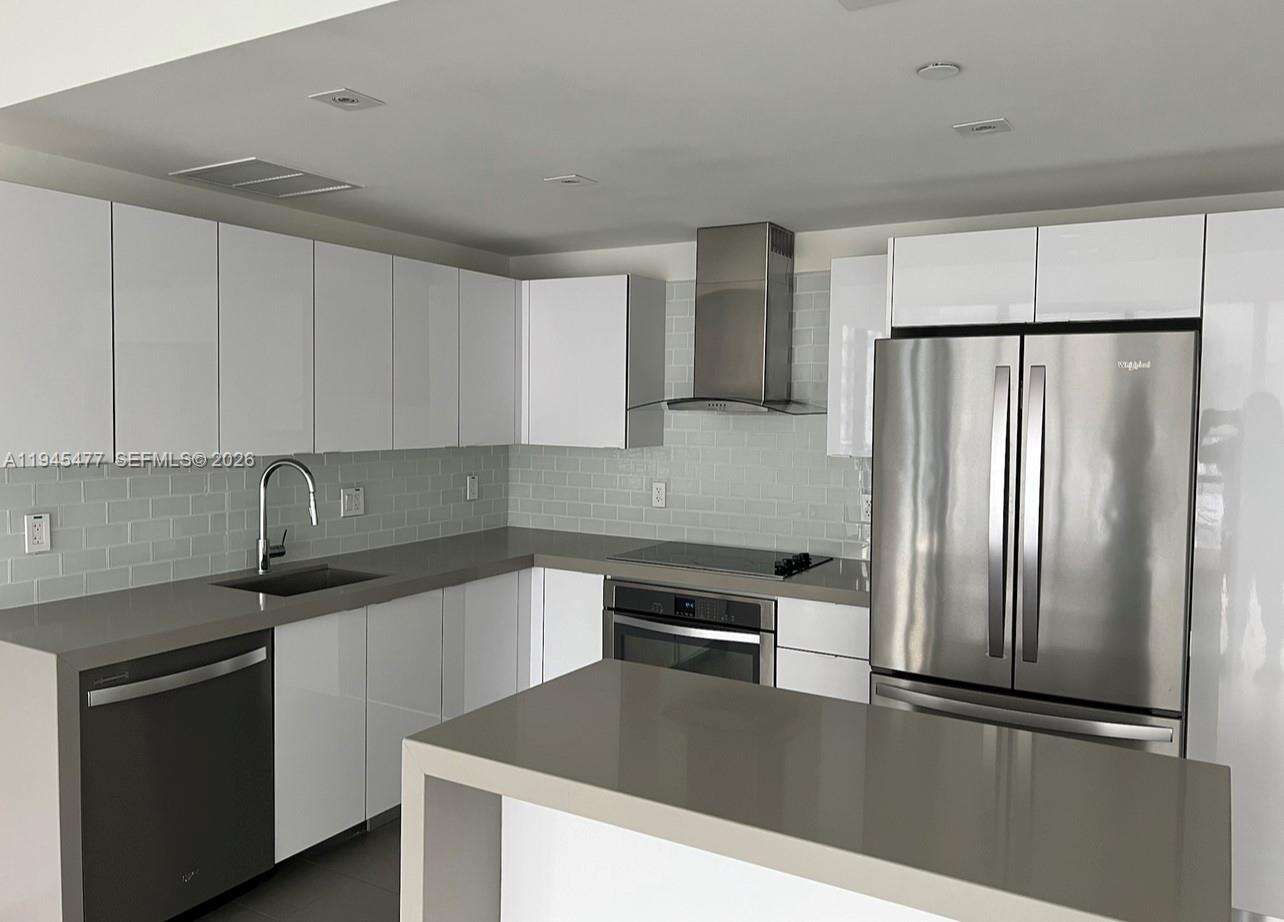 Canvas at 1600 1 Ave, Miami, FL 33132 - For Rent photo 10