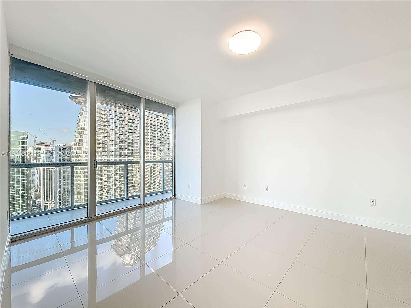 Icon Brickell 1 at 475 Brickell Ave, Miami, FL 33131 - For Rent photo 15