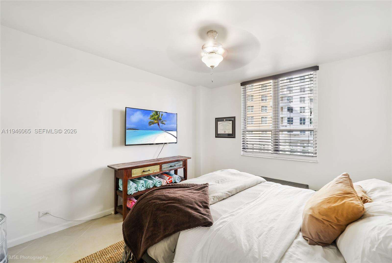 Courvoisier Courts at 701 Brickell Key Blvd, Miami, FL 33131 - For Rent photo 9