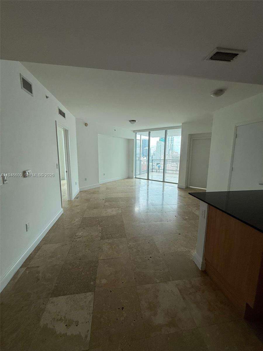 Wind By Neo at 350 Miami Ave, Miami, FL 33130 - For Rent photo 11