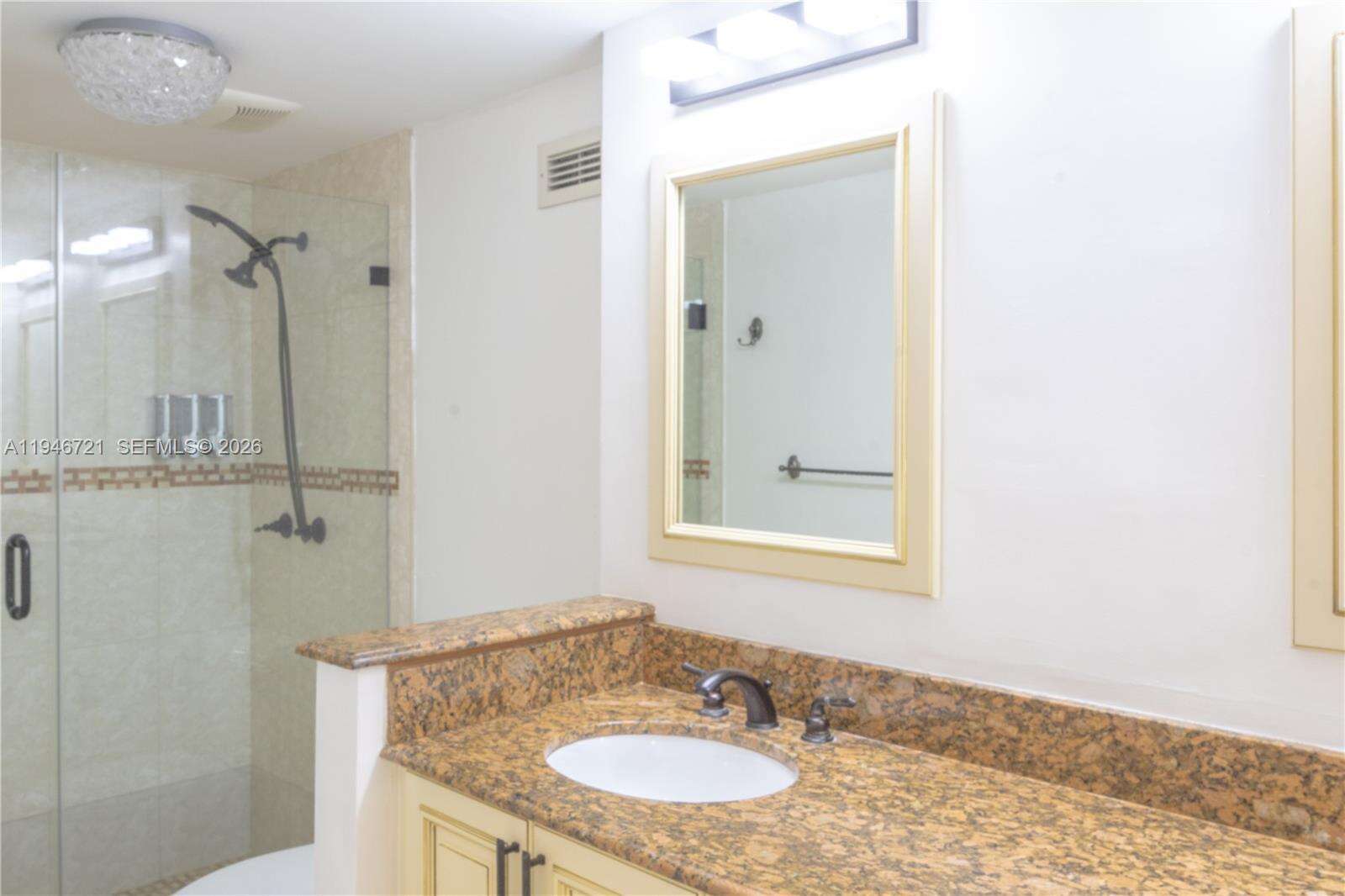 Sea Air Towers at 3725 Ocean Dr, Hollywood, FL 33019 - For Rent photo 14