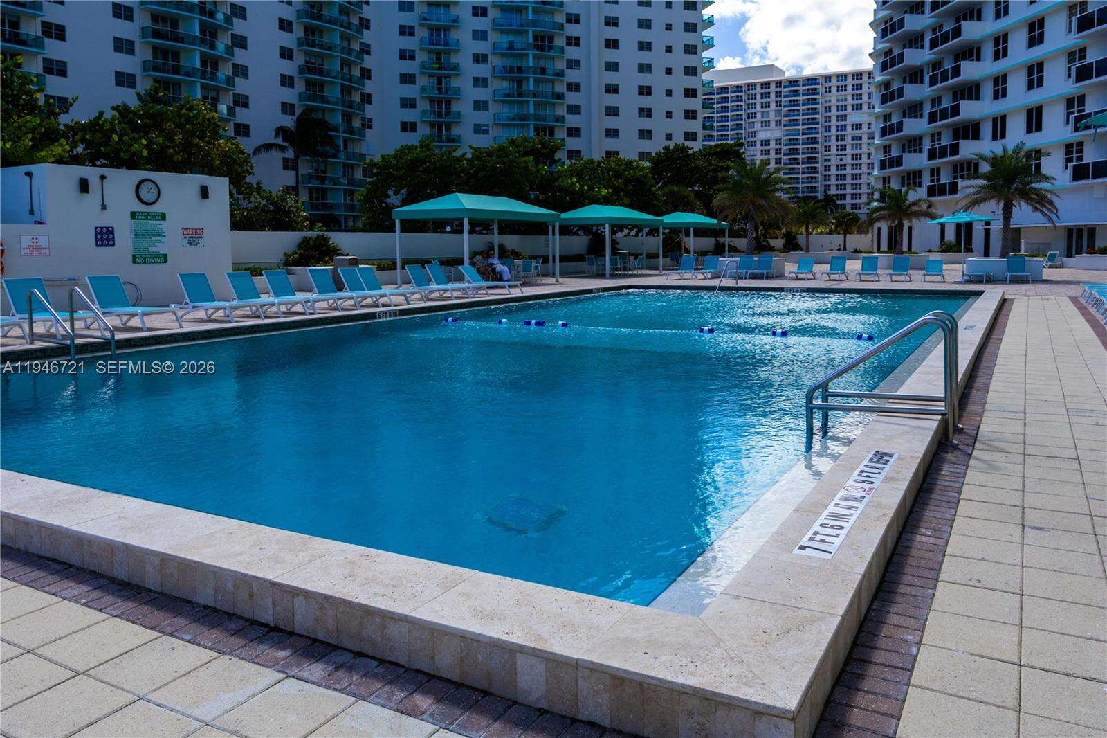 Sea Air Towers at 3725 Ocean Dr, Hollywood, FL 33019 - For Rent photo 19