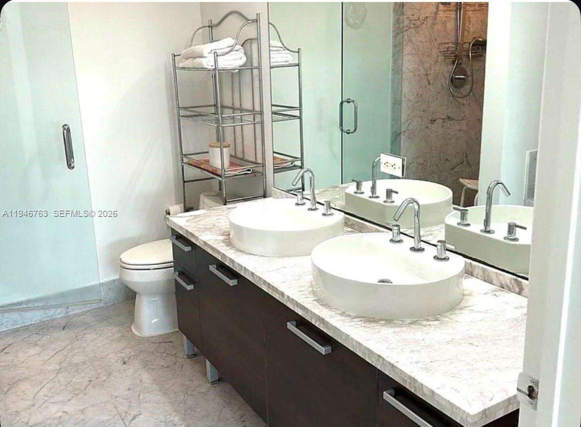 Vizcayne South at 253 2 St, Miami, FL 33132 - For Rent photo 8