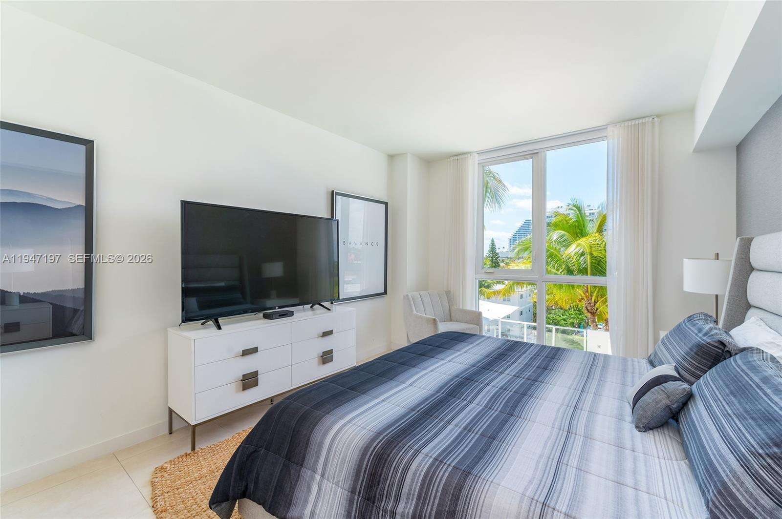 Tiffany House at 401 Birch Rd, Fort Lauderdale, FL 33304 - For Rent photo 12