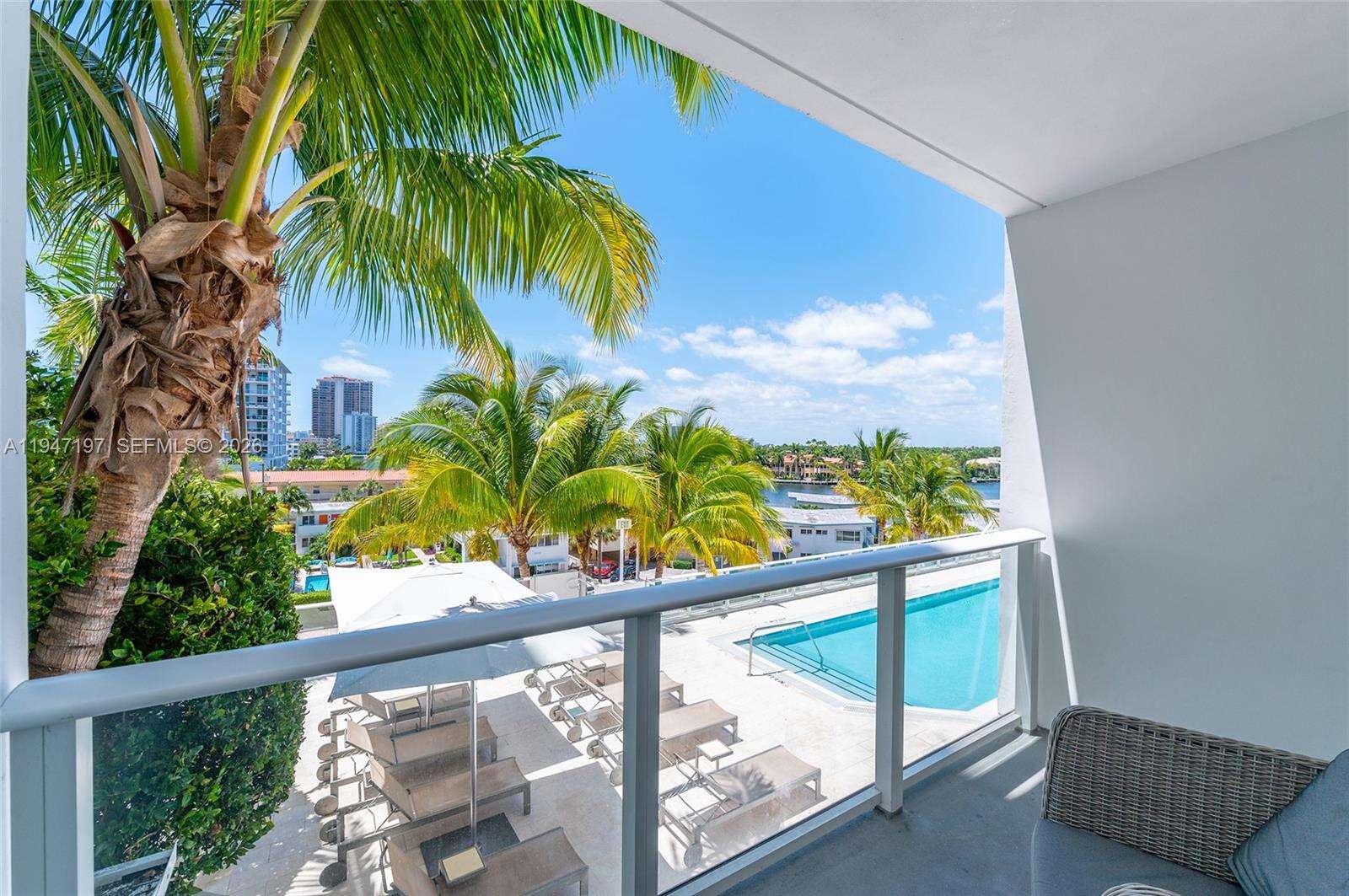 Tiffany House at 401 Birch Rd, Fort Lauderdale, FL 33304 - For Rent photo 25