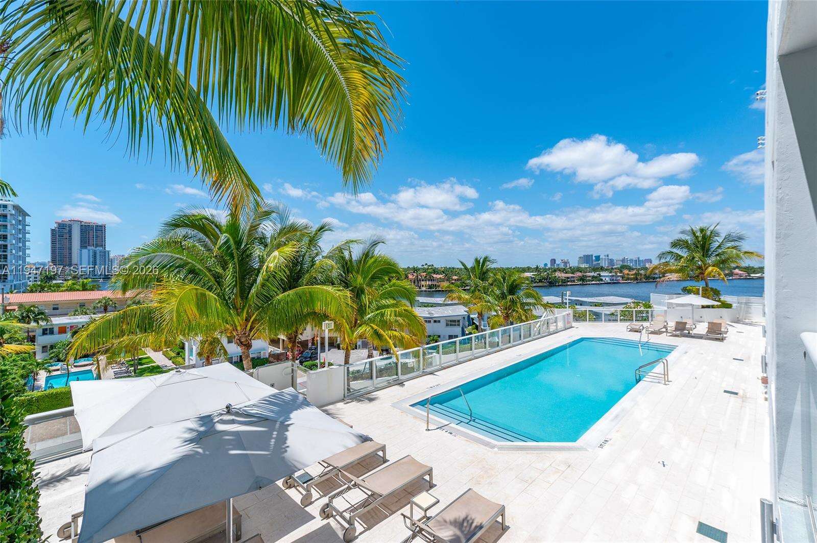 Tiffany House at 401 Birch Rd, Fort Lauderdale, FL 33304 - For Rent photo 27