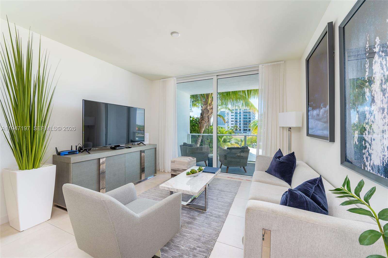 Tiffany House at 401 Birch Rd, Fort Lauderdale, FL 33304 - For Rent photo 6