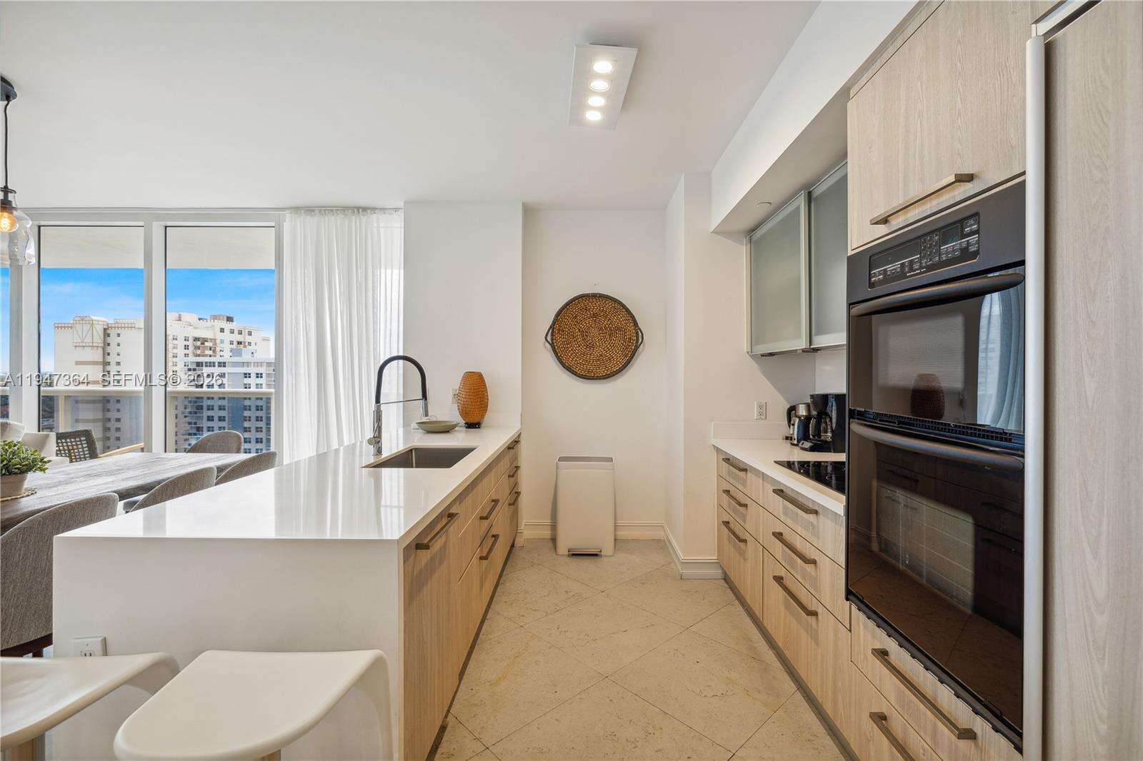 The Beach Club Two at 1830 Ocean Dr, Hallandale Beach, FL 33009 - For Rent photo 5