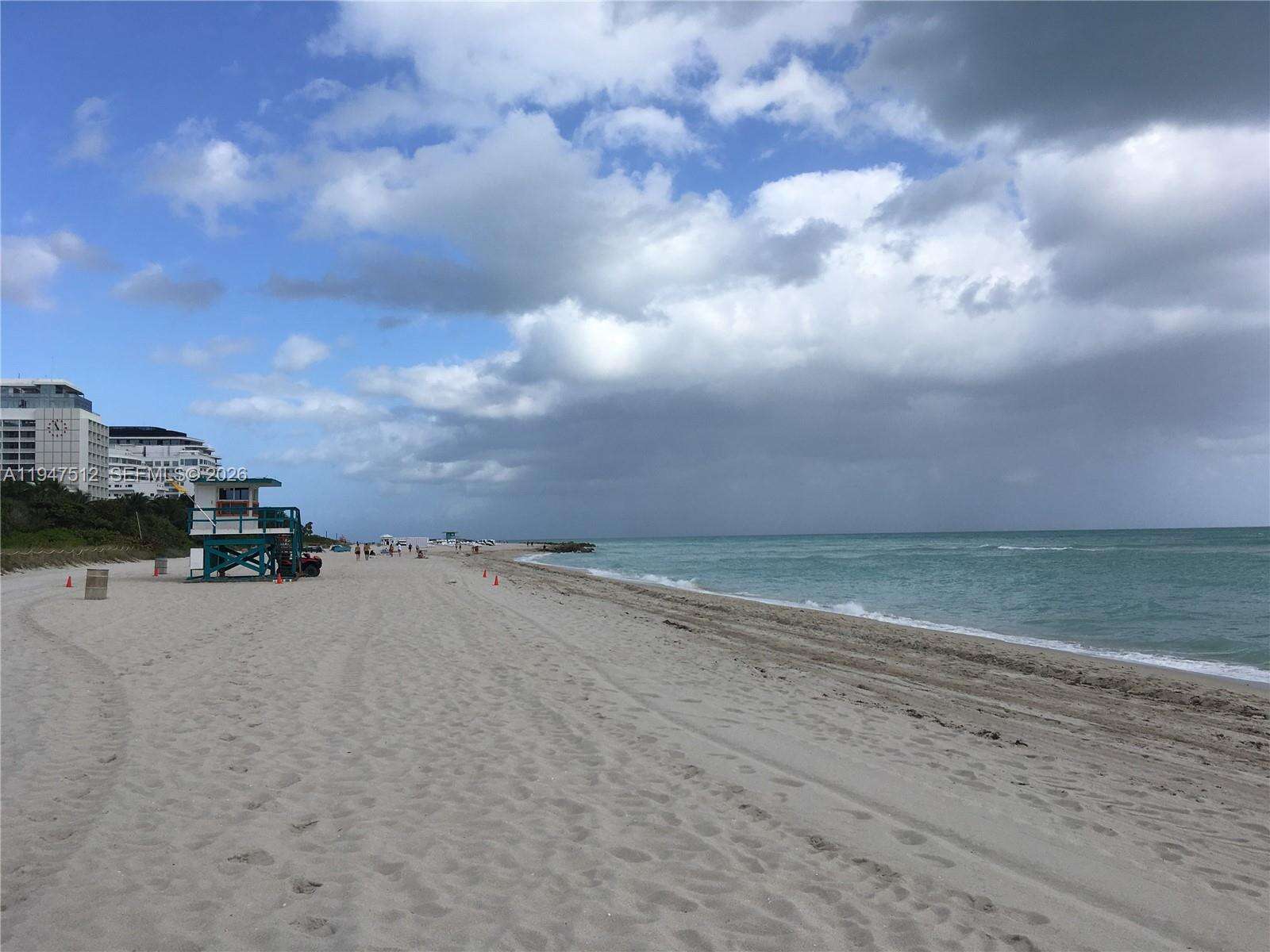 Oceanfront Plaza at 2625 Collins Ave, Miami Beach, FL 33140 - For Rent photo 19
